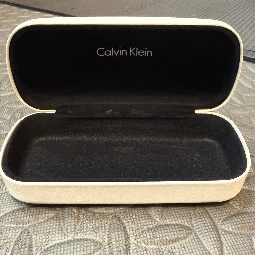 Calvin Klein this calvin